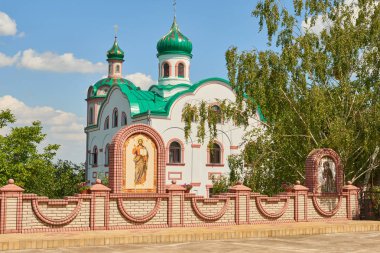 St. Anne'in rahibe manastırı, Annina'dan dağ yerdir