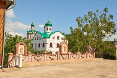 St. Anne'in rahibe manastırı, Annina'dan dağ yerdir