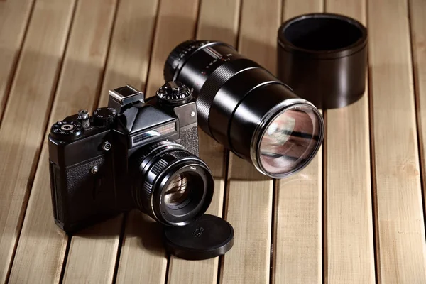 Câmera de filme e desenvolvedor — Fotografia de Stock