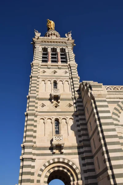 Notre Dame de la Garde bell tower in marseille — Stock Photo, Image