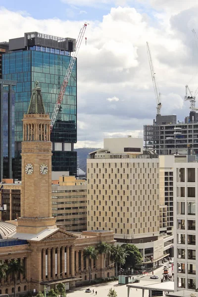Vista sobre los edificios del centro de la ciudad en Brisbane, Australia, 25 de agosto de 2011 — Foto de Stock