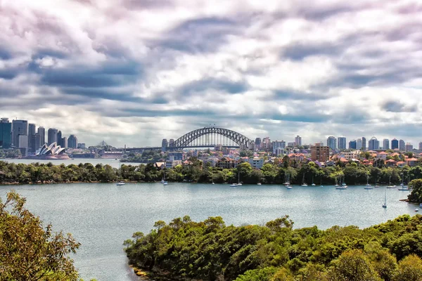 Vista sobre Sydney Harbor Bridge, Australia — Foto de Stock