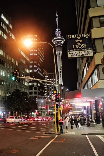 Auckland city center på natten, Nya Zeeland, 12. augusti 2010 — Stockfoto