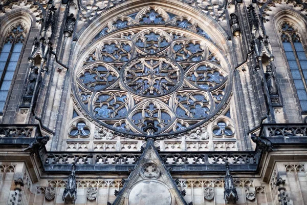 Деталь архитектуры, Собор Святого Вита, Прага Старый буксир — стоковое фото