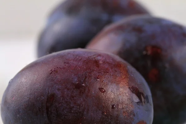 Plum close up. Healthy eating concept — Stock Photo, Image