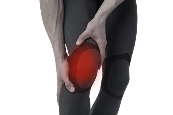 Человек с болью в колене. Концепция обезболивания — стоковое фото