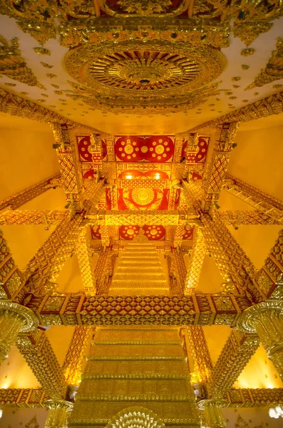 Wat Phra que Nong Bua Interior — Fotografia de Stock
