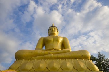 Phu Salao Tapınağı, Pakse, Laos, altın Buddha.