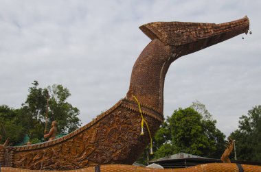 Tapınak gemide wat Ban Na Muang,: Ubon Ratchathani, Thailand