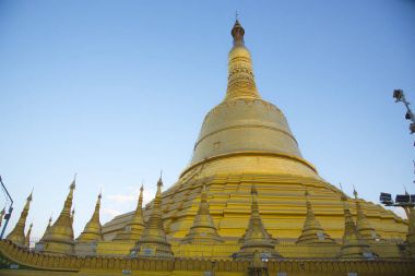 Shwemawdaw Pagoda, Bago, Myanmar