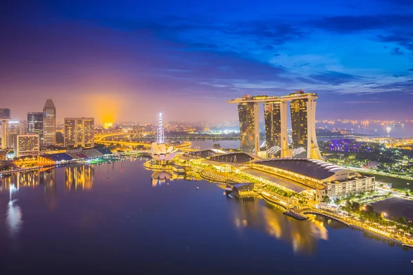 Ciudad de Singapur skyline — Foto de Stock