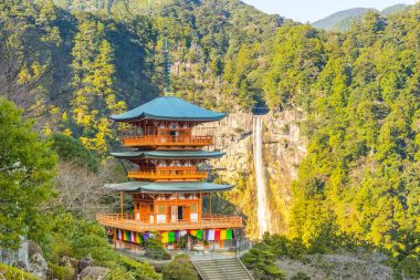 Seigantoji Pagada ve Şelalesi: Wakayama, Japan