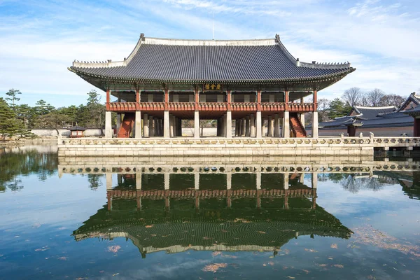Gyeongbok Palace en Seúl, Corea del Sur — Foto de Stock