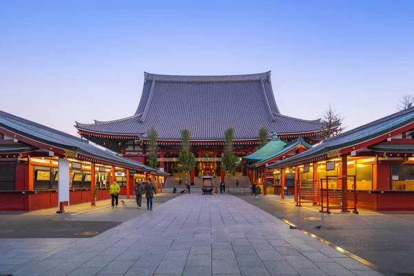 Japonya'da Tokyo şehrinin Senso-ji Tapınağı Simgesel Yapı — Stok fotoğraf