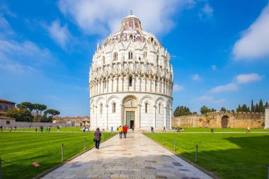 Pisa vaftizhane Pisa, İtalya