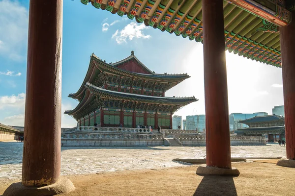 Gyeongbokgung-Palast in Seoul, Südkorea — Stockfoto