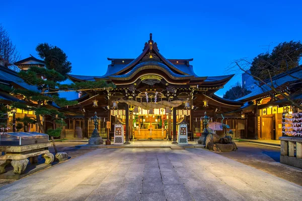 Kushida Shrine in Hakata, Fukuoka, Japan at night — Stock Photo, Image