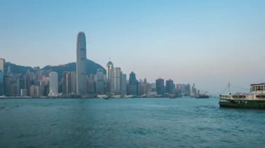 Sabah Timelapse Hong Kong Victoria Harbour Çin feribot ile