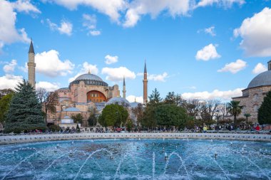 Türkiye 'de İstanbul silueti olan Ayasofya tarihi binası