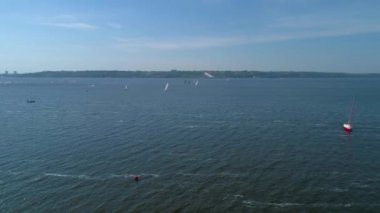 4 k hava görüntüleri. Yatçılık regatta sinek