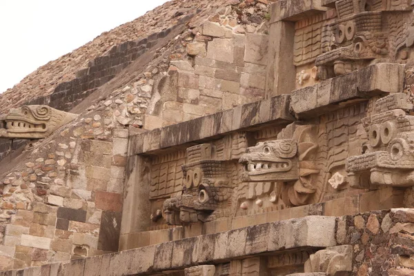 Aztécké pyramidy Teotihuacan — Stock fotografie