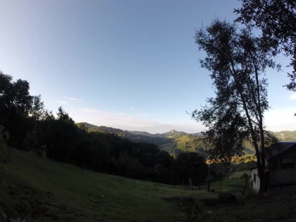 TimeLapse napkelte a hegyekben — Stock videók
