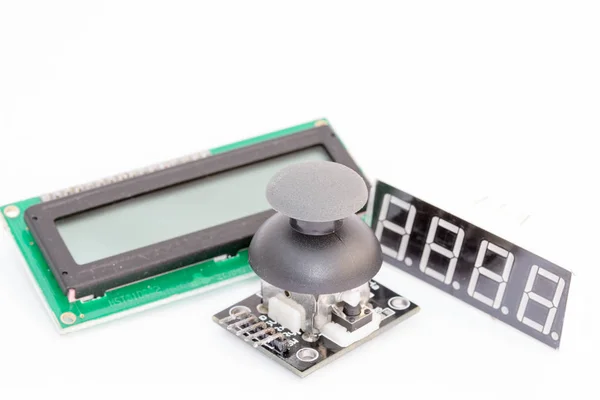 Photo of LCD displays and joystick modules for Arduino projects — Stock Photo, Image