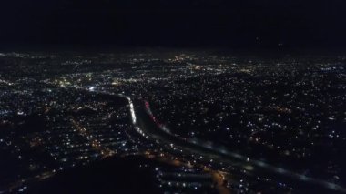 Tijuana hava atış gece