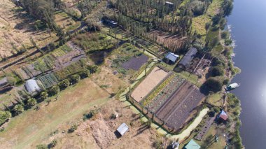 Hava atış Xochimilco bitkileri, chinampas ve su kanalları