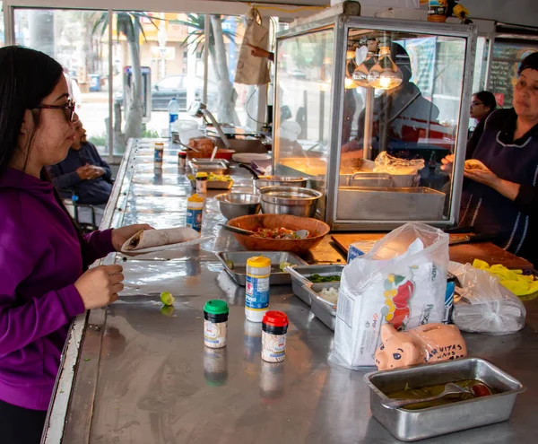 Ensenada Baja California Mexico March 3Rd 2020 Authentic Carnitas Taco — Stock Photo, Image