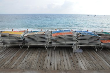  Monterosso cinqueterre kışın güzel plaj