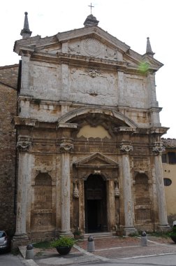 Eski kilisede Montepulciano tarihi kasaba Tuscan kırsalında, İtalya