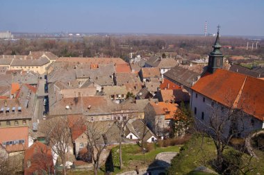 Novy Sad şehir manzaralı yüksek gelen
