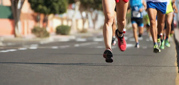 Marathon Lopen Het Licht Van Avond Waarop Stad Weg Detail — Stockfoto