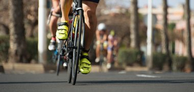 Rekabet, bir yarış sürme bisikletçi sporcular bisiklet yarış Ironman rekabet sırasında Bisiklete binme