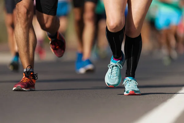 Carrera Maratón Gente Pies Carretera Ciudad — Foto de Stock