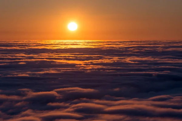 Sunrise above the clouds. — Stock Photo, Image