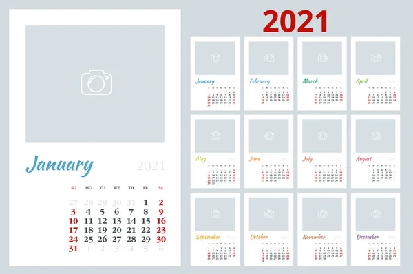 2021 Calendario, Plantilla de impresión con lugar para la foto, su logotipo y texto. La semana empieza el domingo. Orientación al retrato. Conjunto de 12 meses. Planificador para 2021 Año . — Vector de stock