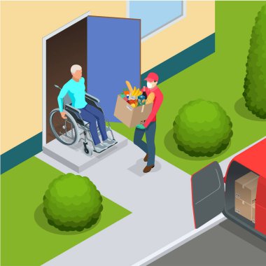 Tıbbi maskeli bir teslimatçı, eldivenler yaşlılara yiyecek ve ürünleri eve getiren engelli insanlar. Karantina sırasında online alımlar.