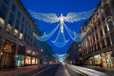 Regent Street, Londra İngiltere Noel ışıkları
