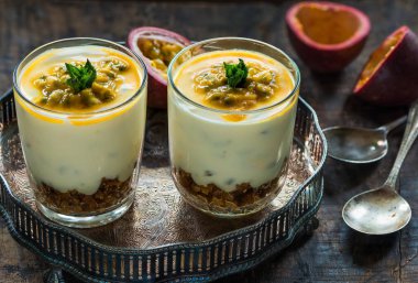 Passion meyve cheesecake tatlı tencere