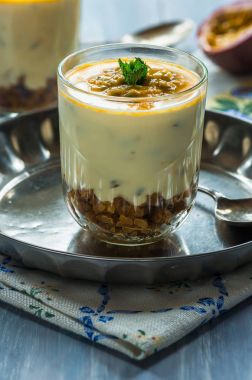 Passion fruit cheesecake tatlı