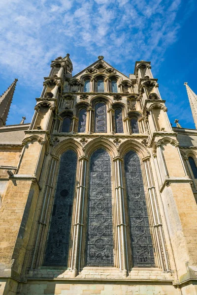 Vista hacia arriba de la Catedral de Ely, Cambridgeshire — Foto de Stock