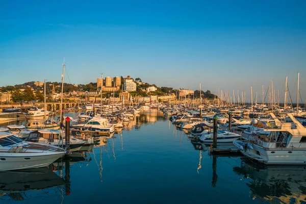 Vista del puerto de Torquay, Devon del Sur, Reino Unido — Foto de Stock