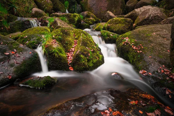 贝基瀑布英国德文郡达特穆尔国家公园 — 图库照片