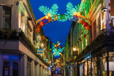 Noel ışıkları Carnaby Street, Londra İngiltere