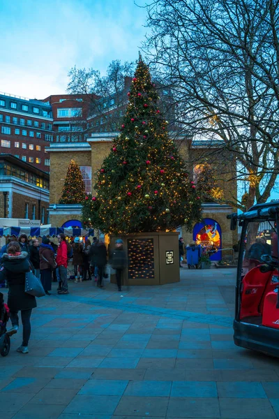 Decorated Christmas tree on Duke of York Square in London UK — Stock Photo, Image