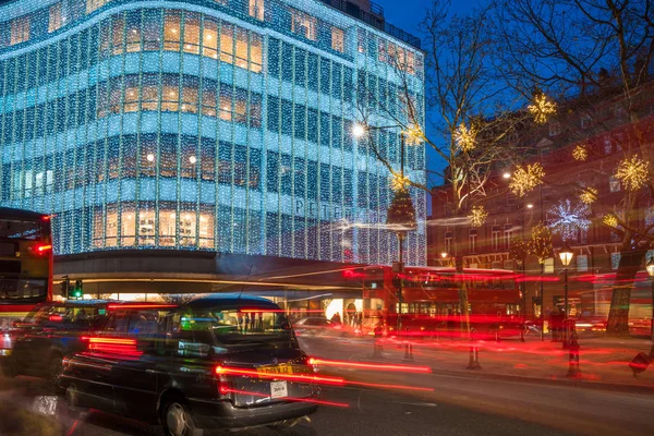 Luci di Natale decorazioni su Sloane Square, Londra Regno Unito — Foto Stock