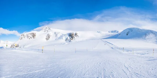 Alpes italianos no inverno — Fotografia de Stock
