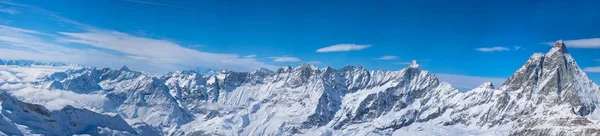 Italienische Alpen im Winter — Stockfoto